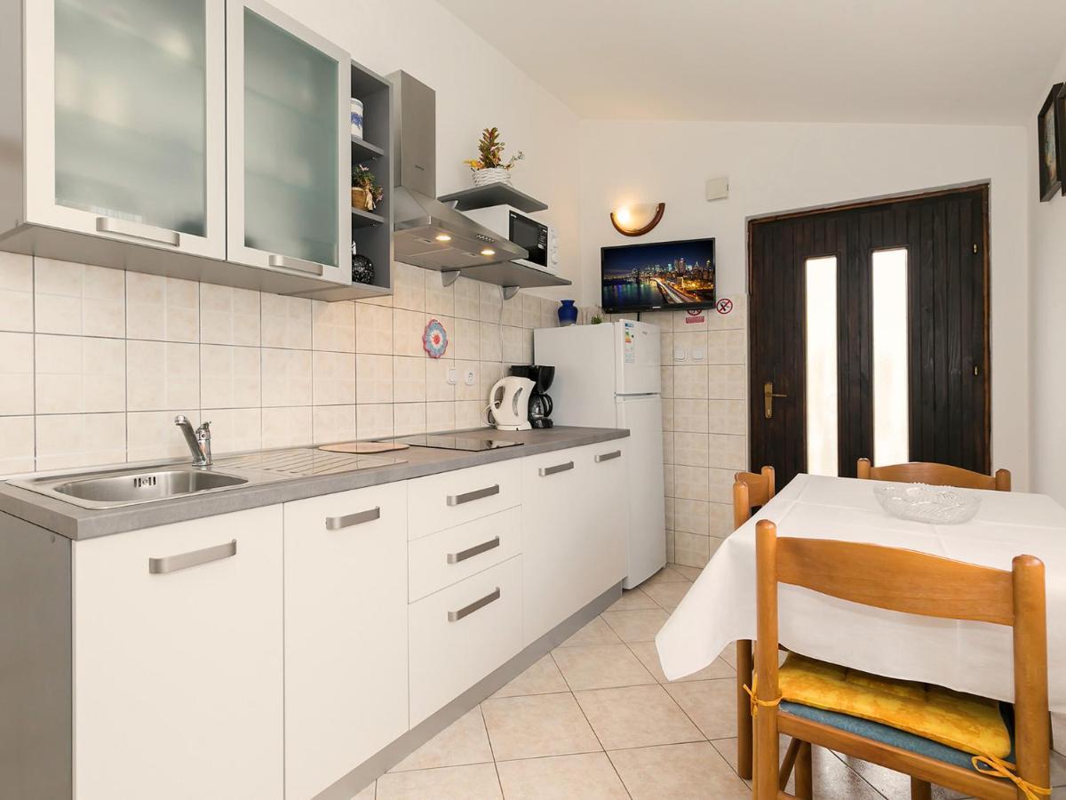 Apartments Graziella Poreč Eksteriør billede