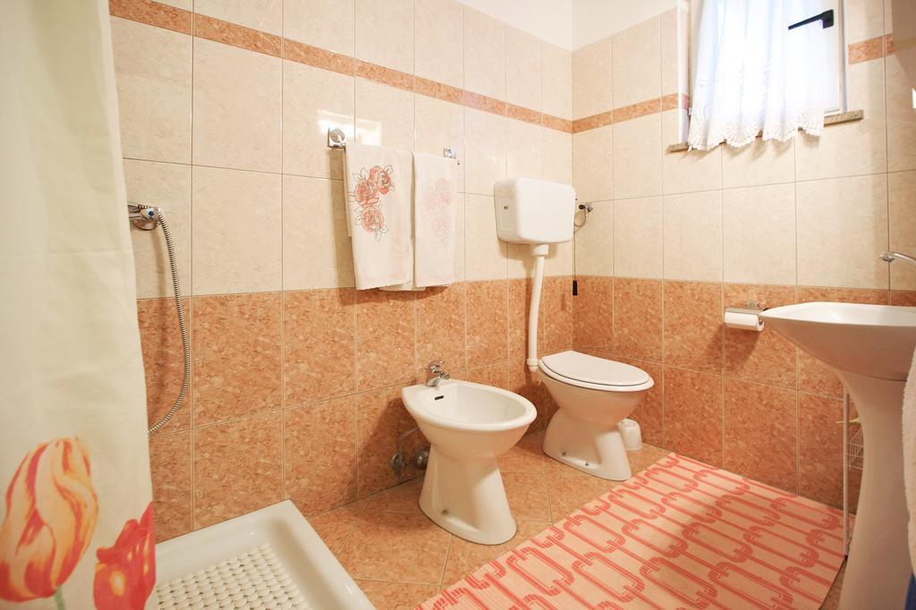 Apartments Graziella Poreč Eksteriør billede